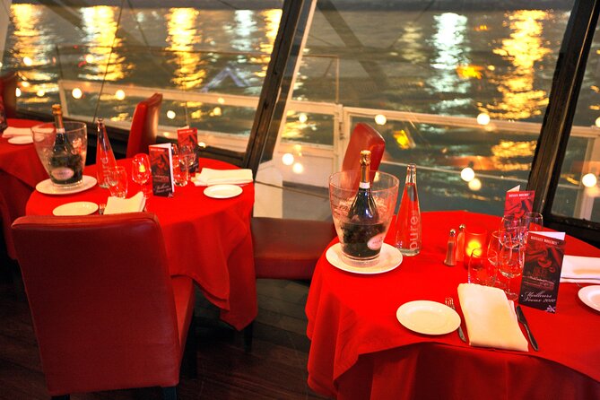 Paris Bateaux Mouches Special Bastille Day Dinner Cruise - What the four-course dinner includes