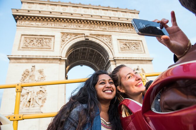 Paris Big Bus Hop-on Hop-off and Seine River Cruise - The route begins at the Louvre and Pont des Arts
