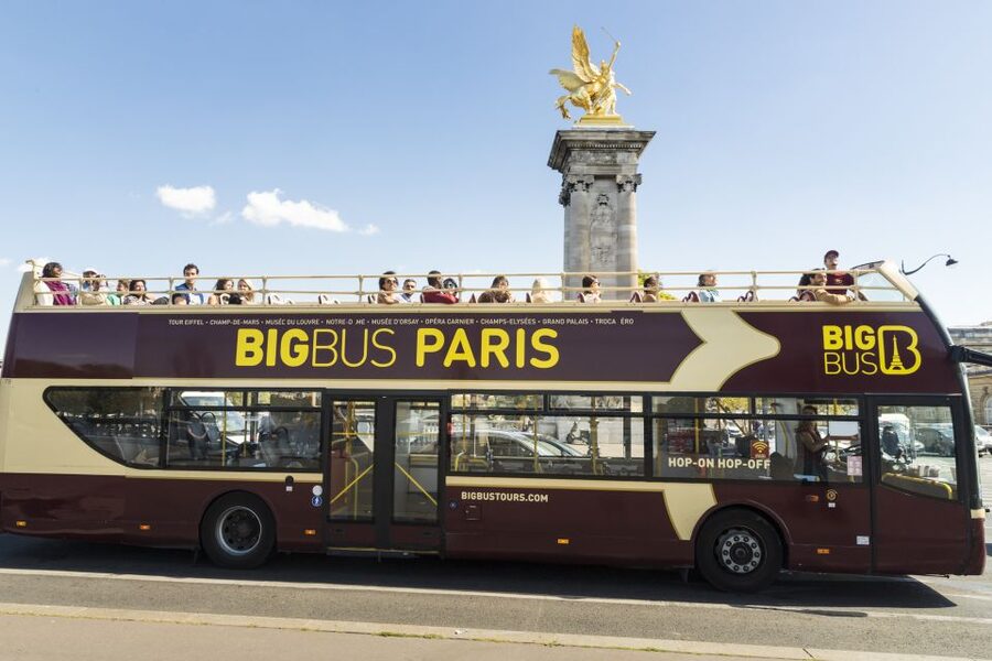 Paris: Big Bus Hop-on Hop-off Tour & Panoramic Night Tour - Why the daytime bus works well in Paris