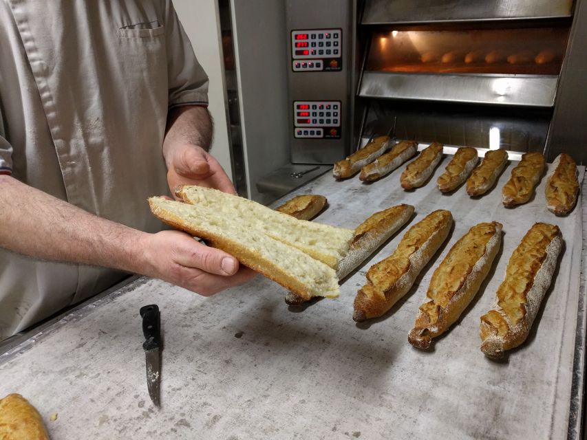 Paris: Bread and Croissant-Making Class - What the two-hour format really means