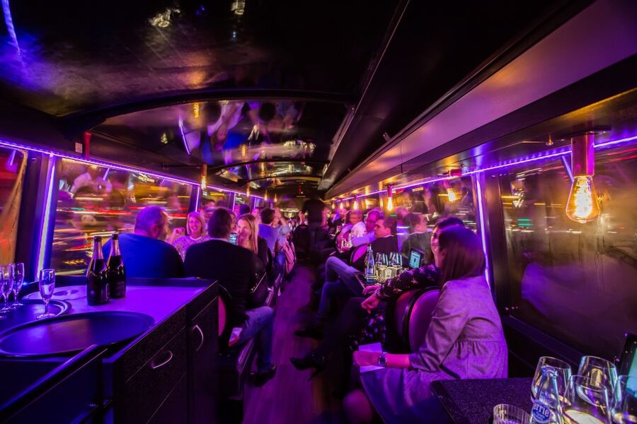 Paris: Bus Toqué Tour with 5-Course Dinner and Champagne - What the two-hour route feels like