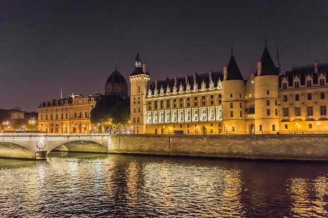 Paris by Night Walking Tour: Ghosts, Mysteries and Legends - Starting at Henri IV on Pont Neuf