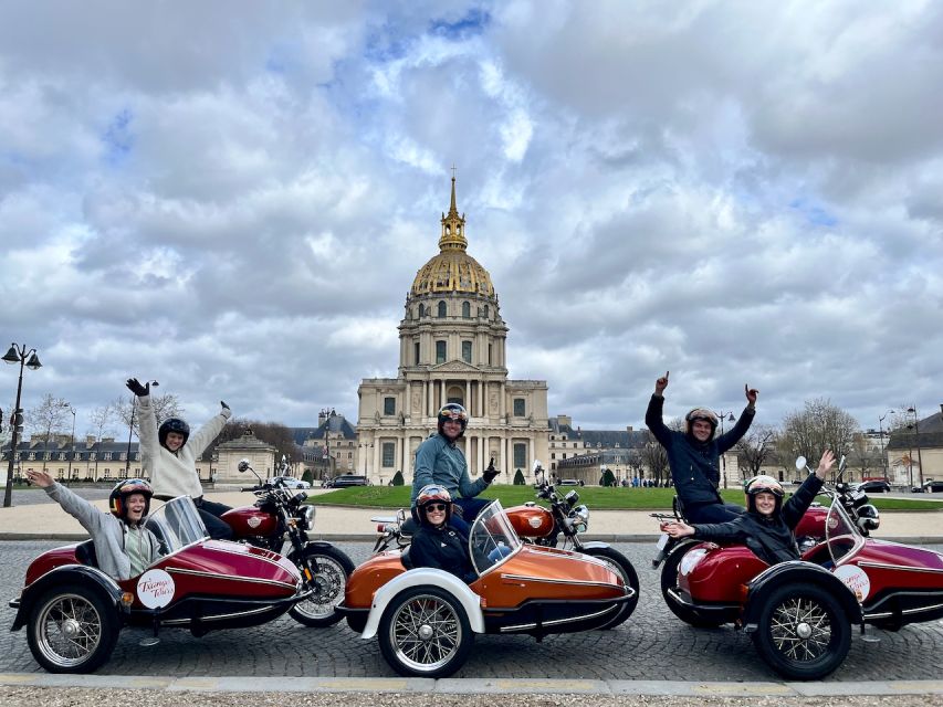 Paris by sidecar 1HR Tour - The Eiffel Tower as the final headline stop