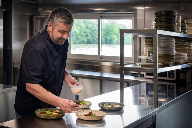Paris Capitaine Fracasse 3 Course Seine River Dinner Cruise - Price and what the $68.48 fare really covers