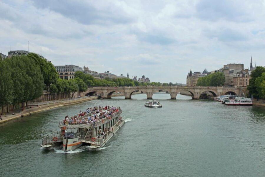 Paris: Catacombs, Audio Guide, and River Cruise Option - What to pack and what to leave behind