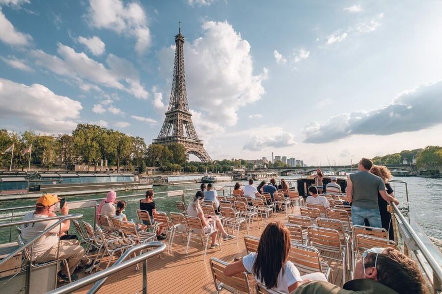 Paris: Catacombs Entry & Seine River Cruise with Audio Guide - Why Pair Paris’s Catacombs With a Seine Cruise?