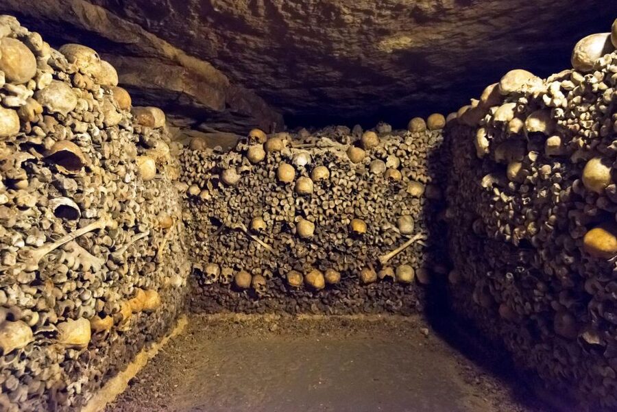 Paris: Catacombs Ticket and Seine River Cruise - What the Paris Catacombs visit is really like