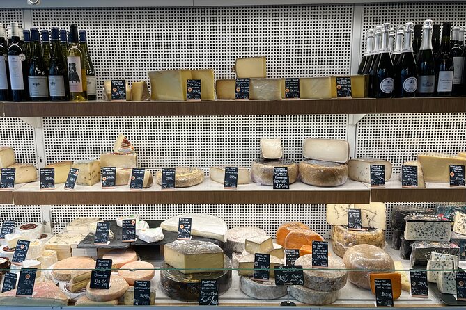 Paris Champagne & Food Tour with Tastings in Saint-Germain - Starting at Les Deux Magots