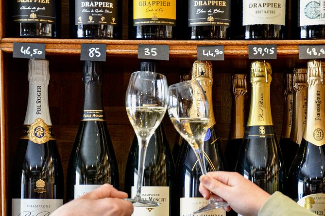 Paris Champagne & Food Tour with Tastings in Saint-Germain - The tutored Champagne tasting