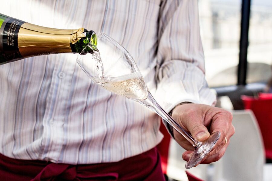 Paris: Champagne Tasting Cruise Departure from Eiffel Tower - Who will enjoy this Seine Champagne cruise