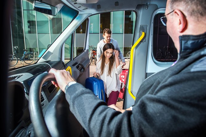 Paris Charles de Gaulle Airport Round Trip Transfer to/from Paris - Who will get the most from this transfer