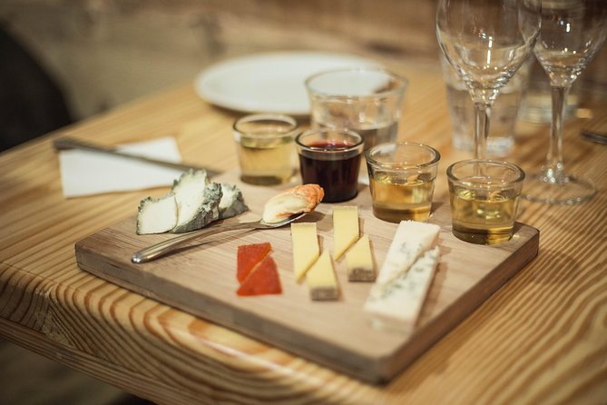Paris Cheesemaking Workshop including Wine and Cheese Tasting with an Expert - What you actually make during the two-hour class