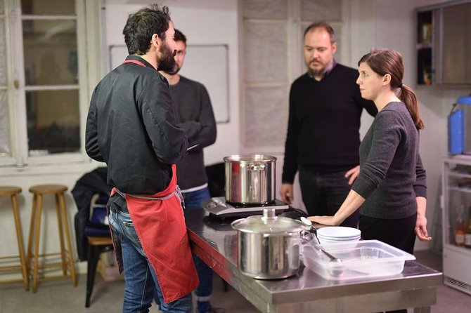 Paris Cheesemaking Workshop including Wine and Cheese Tasting with an Expert - Practical details that affect your day
