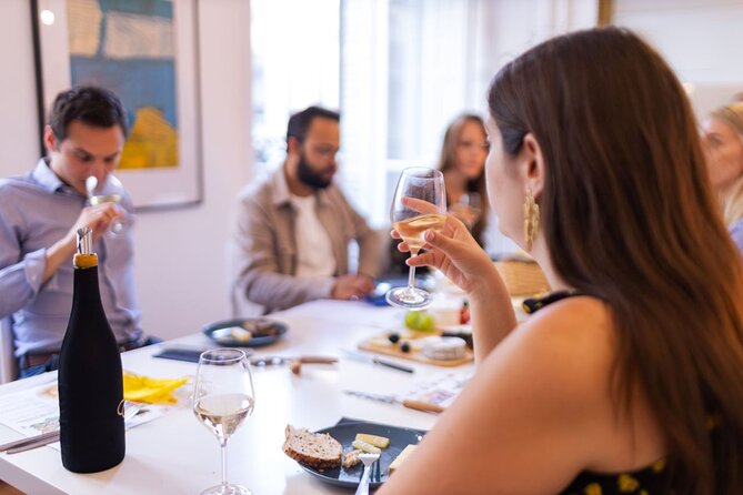 Paris Cheeses and Wines Tour de France with Tasty Games - Why this tasting works better than a simple cheese plate
