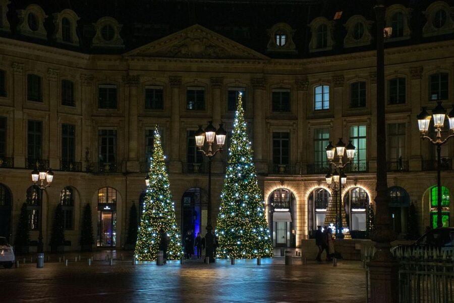 Paris Christmas Lights Walking Tour with Local Guide - La Madeleine Church, a quiet change of mood