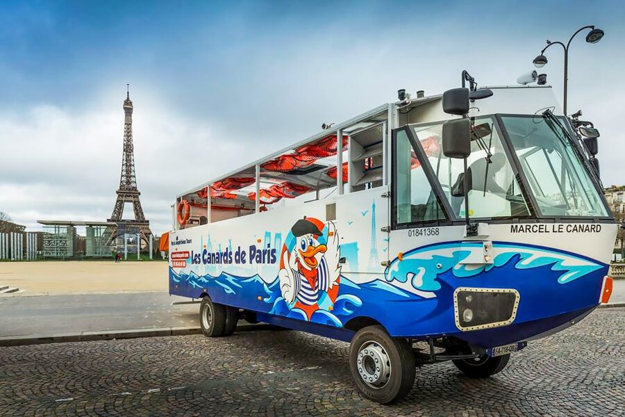 Paris: City and River Seine Tour on an Amphibious Bus - Comfort, access, and what to bring