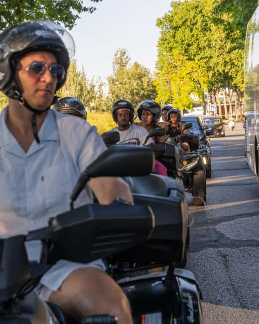 Paris: City Highlights Guided Quad Tour - Why the small group matters