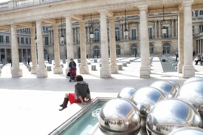 Paris City of Fashion History Private Guided Walking Tour - What I Like About the Private Format
