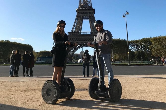Paris City Sightseeing Half Day Guided Segway Tour with a Local Guide - The Eiffel Tower brings the route full circle