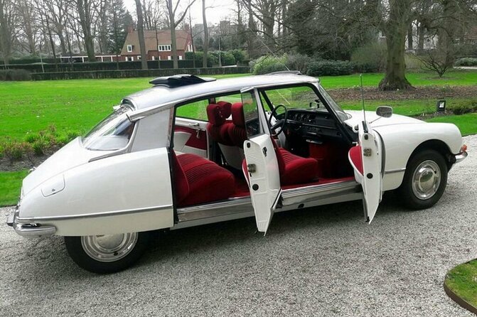 Paris City Tour 2h00 Citroën DS Vintage with Open Roof - Key points to know before booking