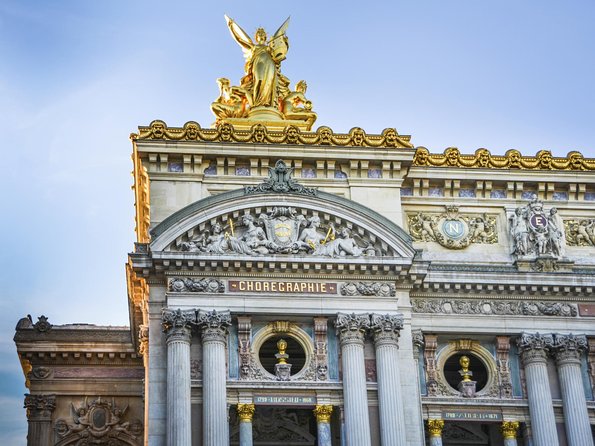 Paris City Tour by Coach with Sightseeing Seine River Cruise - What to bring and how to make it better