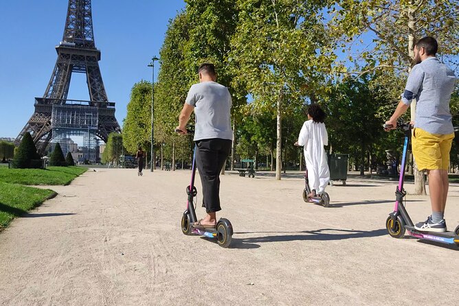 Paris City Tour by E-Scooter with Fun Guide (Small groups) - The Eiffel Tower viewpoint and Flame of Liberty