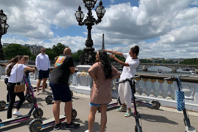 Paris City Tour by E-Scooter with Fun Guide (Small groups) - What riding through Paris feels like