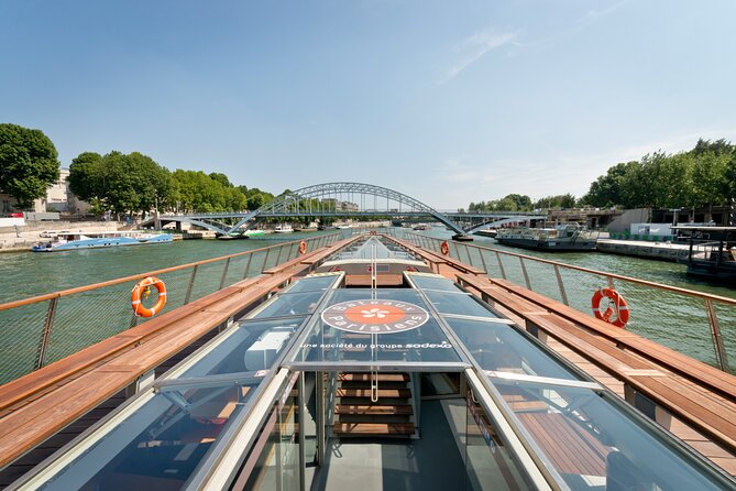 Paris City Tour by Seine River Cruise - Covered Seats, Outdoor Views, and Boarding Crowds