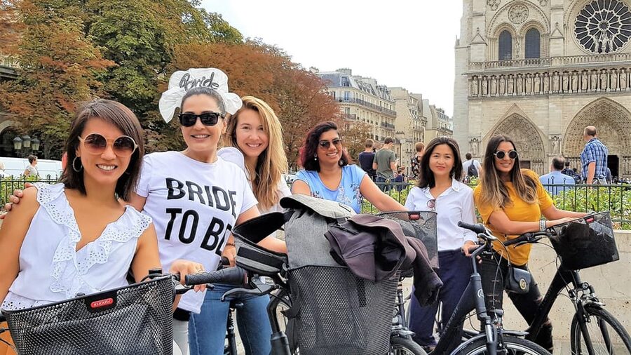 Paris: City Treasures Bike Tour - The Seine’s car-free riverbanks