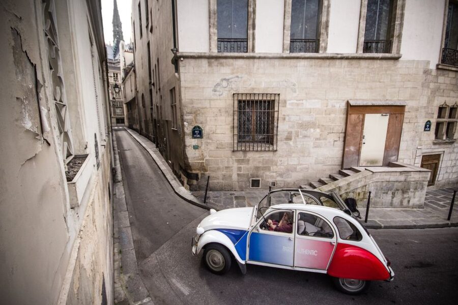 Paris: Classic Sites Tour by Vintage Citroen 2CV - Trocadéro and the Eiffel Tower