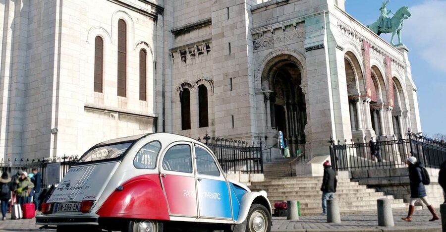 Paris: Classic Sites Tour by Vintage Citroen 2CV - From central Paris to the Champs-Élysées