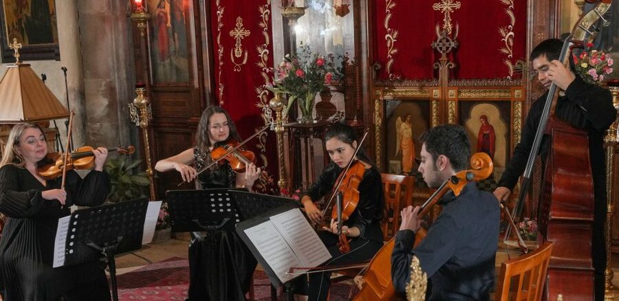 Paris: Classical Music Concert in Saint-Julien-le-Pauvre - Entering Saint-Julien-le-Pauvre near Notre Dame