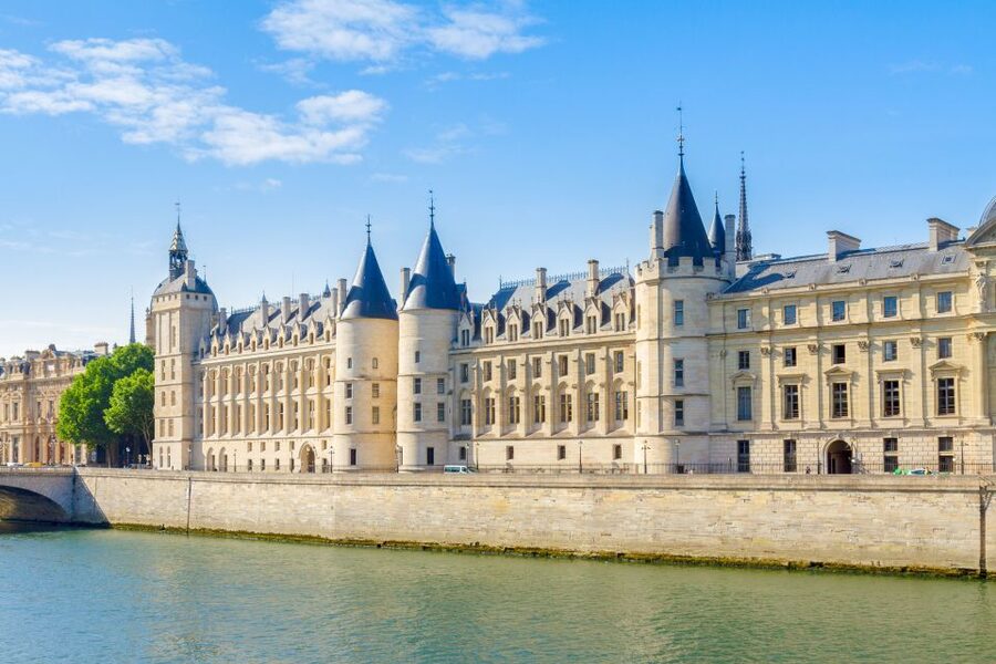 Paris: Conciergerie Ticket with Histopad - Marie Antoinette’s cell and the prison story