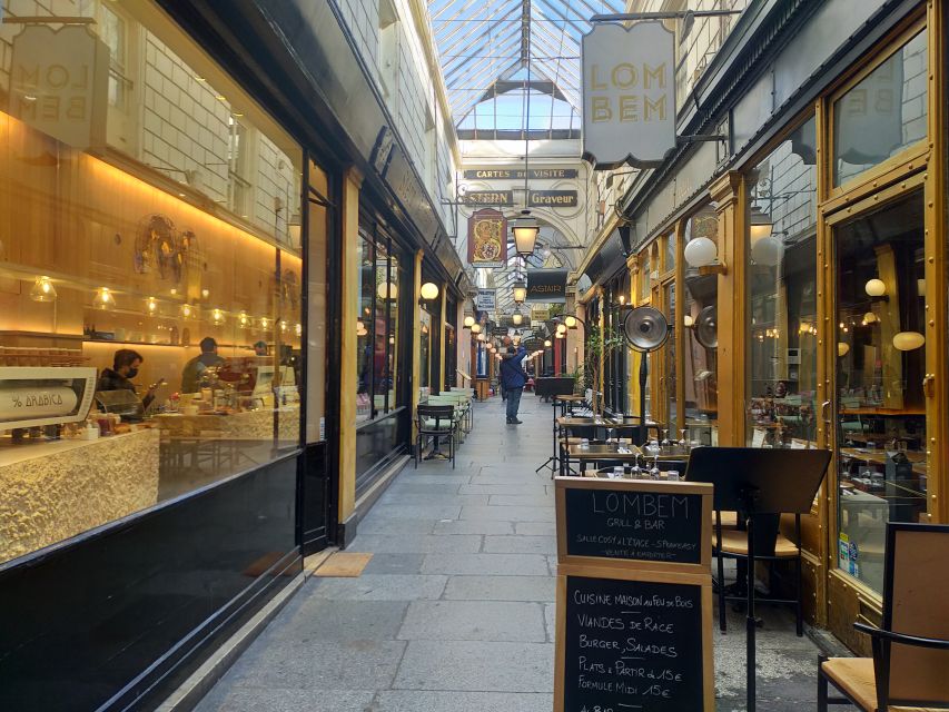Paris: Covered Passages Walking Tour - Rain, closures, and the practical details