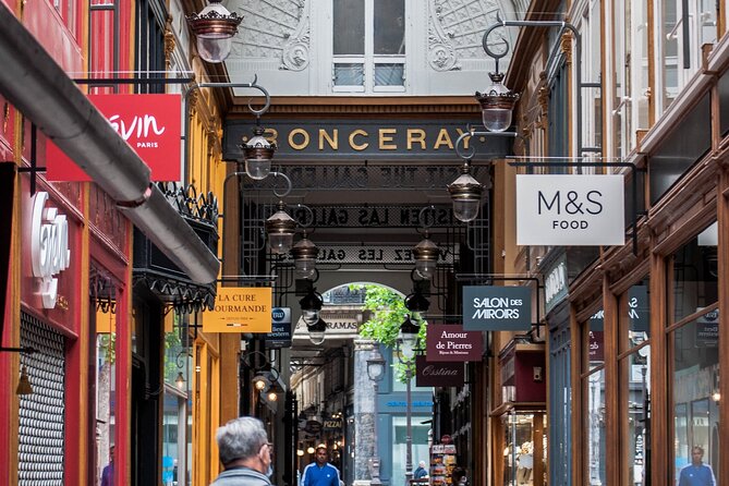 Paris Covered Passages Walking Tour plus Seine Cruise Option - Is $43.54 good value for 90 minutes?