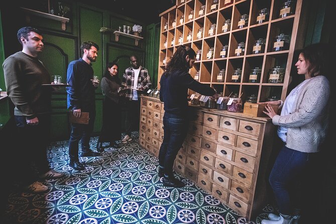 Paris Craft Distillery Make Your Own Gin Workshop - Location, timing, and practical planning