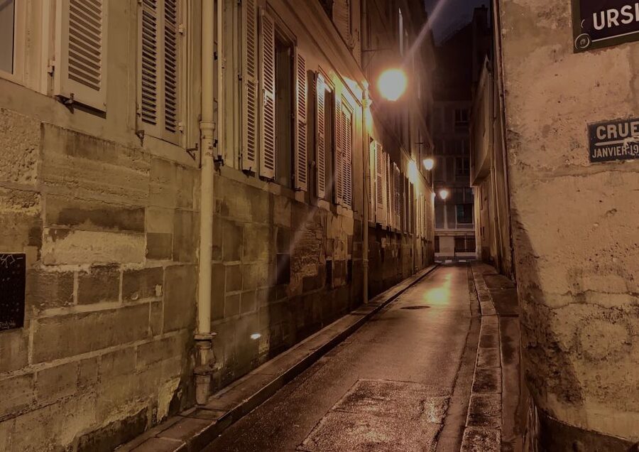 Paris: Dark History and Ghostly Guided Walking Tour - Why Paris feels eerier after sunset