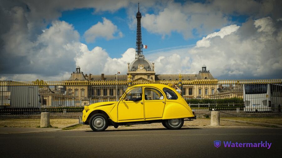 Paris: Discover Paris 2CV - Key Points at a Glance