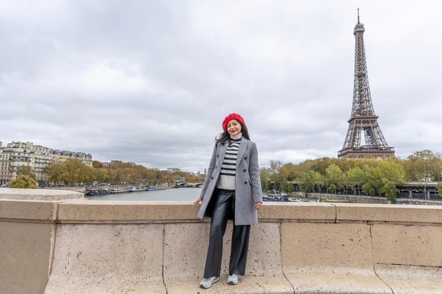 Paris: Eiffel Area Private Photoshoot - Practical preparation for better pictures