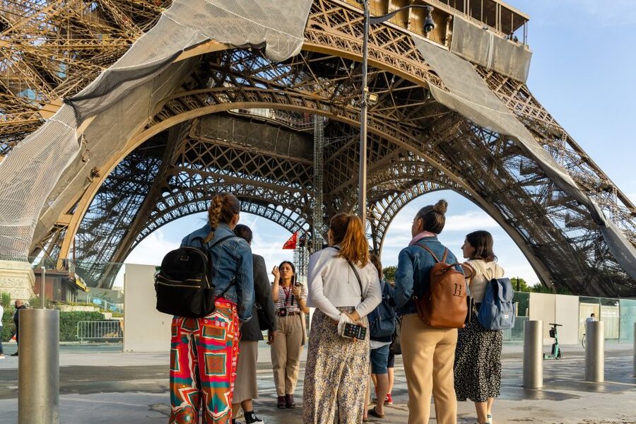 Paris: Eiffel Tower 2nd Floor or Summit Access - Free time above Paris
