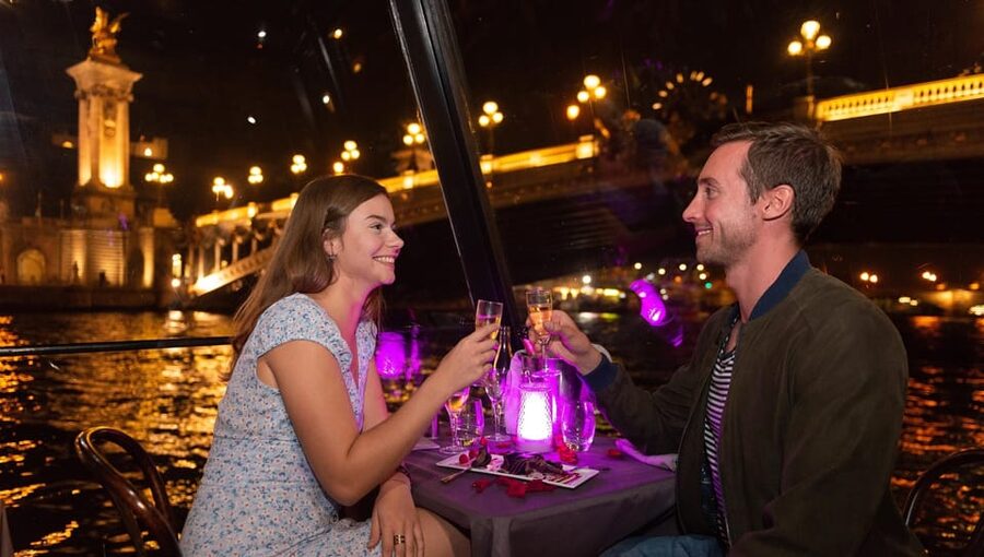 Paris: Eiffel Tower Dinner Cruise with a Moulin Rouge Show - Moving between venues without fighting Paris traffic yourself