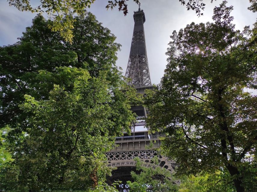 Paris: Eiffel Tower Entry Ticket with Optional Summit Access - The second floor gives the classic Paris view