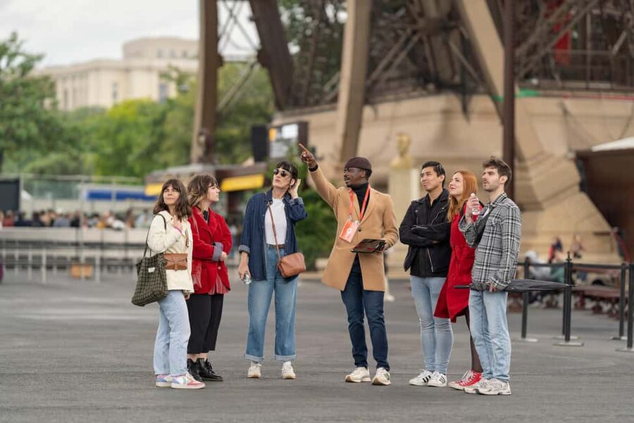 Paris: Eiffel Tower Guided Tour with Summit Access - Timed entry helps, but it does not mean no waiting