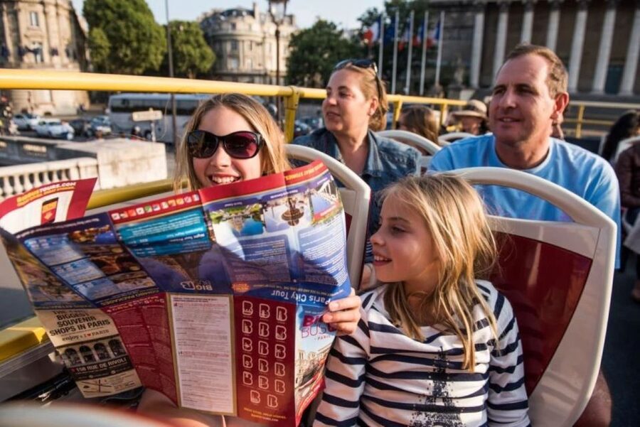 Paris: Eiffel Tower, Hop-On Hop-Off Bus, Seine River Cruise - What each central stop offers
