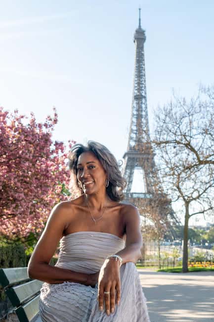 Paris: Eiffel Tower Private Professional Photoshoot - What you receive within 24 hours