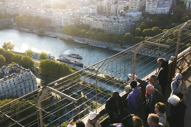Paris: Eiffel Tower Summit Access - Weather, closures, and the limits of a fixed ticket