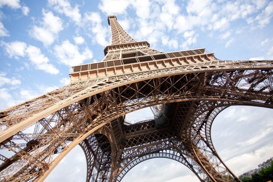 Paris: Eiffel Tower Tickets and City Bus Tour - Who will get the most from this tour?