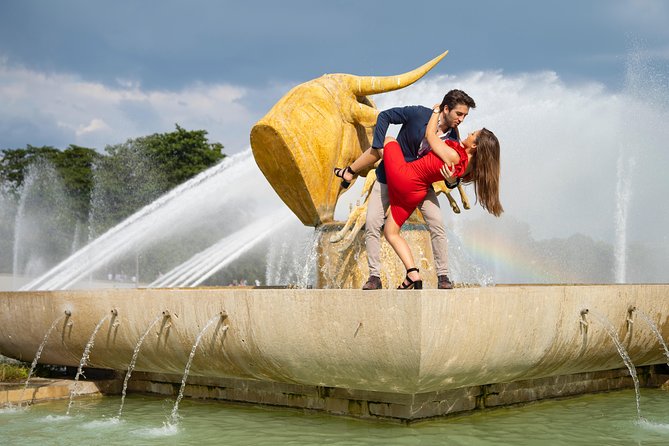 Paris Eiffel Tower Wedding Vows Renewal Ceremony with Photo Shoot - Promenade d’Australie along the Seine