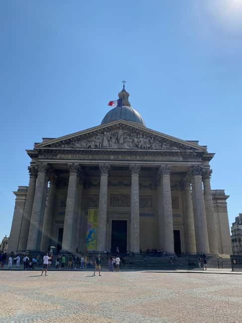 Paris: Emily Filming Locations Walking Tour - Luxembourg Gardens and the Odéon Theatre