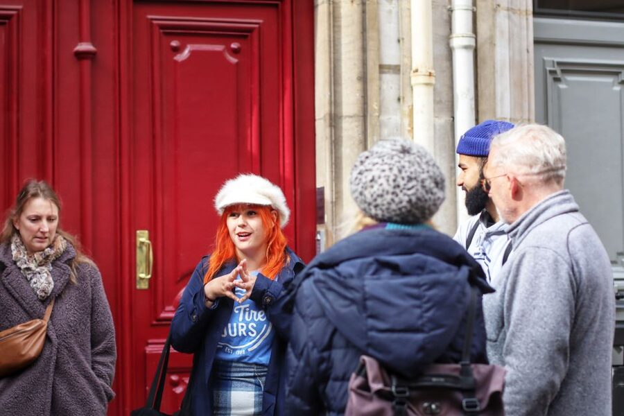 Paris: Emily Inspired Walking Tour - Emily’s apartment, the restaurant, and the bakery
